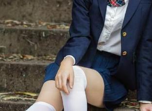 网页一刷新，www.51.com居然挖出了隔壁邻居的秘密，哈哈，你信不信！