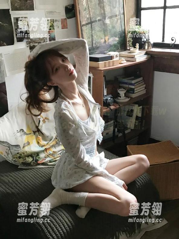 斜着眼睛看瓜？那就快下载www.51.com，精彩连连不断！
