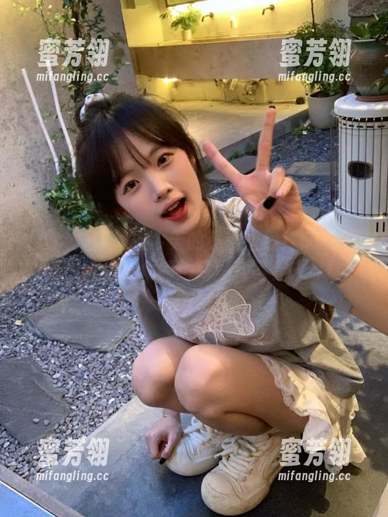 今天的瓜已上线！51今日吃瓜直达群众的热门爆料等你来也！