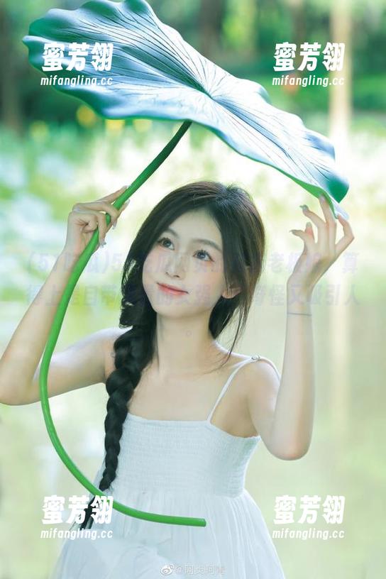 51吃瓜网页的花店老板娘，算得上是自带流量的女强人，奇怪又吸引人。