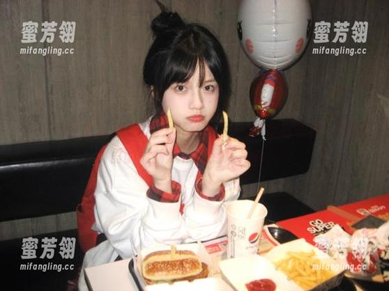 别问我为什么要登录51每日吃瓜，校园里的最新流行词到底是啥？