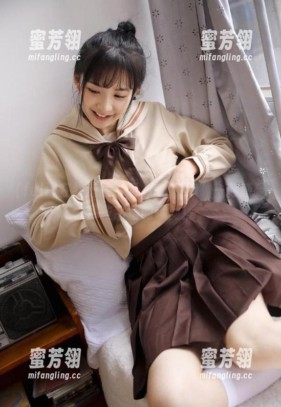 在线追剧？看“fuli20”一起感受那些甜蜜的瞬间！