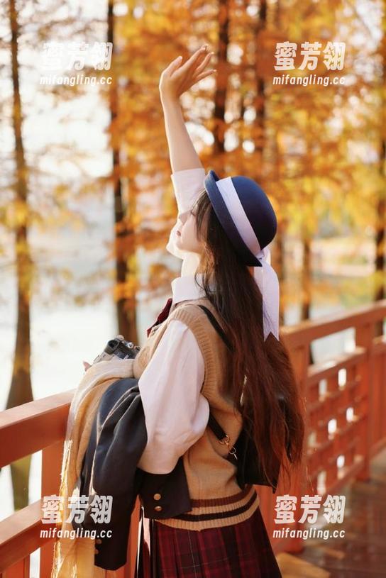 视频带我飞进“hlw”那神奇的人生，真的是不可思议又让人好奇的旅程！
