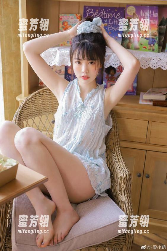 再也不怕错过八卦！下载吃瓜网不打烊166，无限续杯你的小道消息。