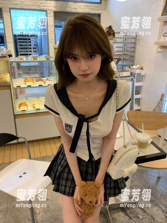 今日吃瓜 今日吃瓜app:大瓜持续更新,别一边吃着小瓜一边错过流量真相!