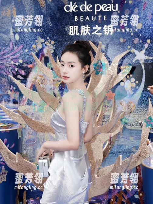 俄罗斯引擎变身冲哥黑料大揭秘，我心里的好戏要收藏！