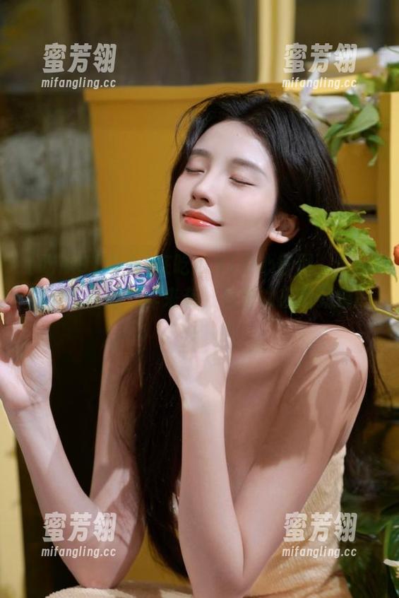 在吃瓜91中心官网，最新瓜料像直播一样来袭，有史以来最劲爆的！