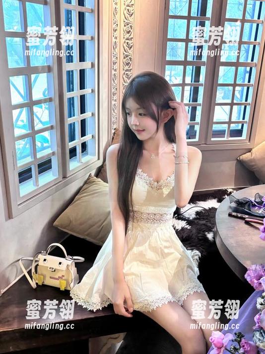 免费吃瓜网下载：我能不能不被这瓜的吸引力撩到？