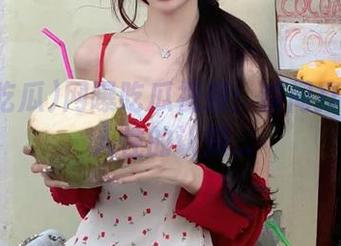 网曝吃瓜视频：瞬间打破我对人性的认知…