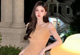 夜深人静，观看黑料不打烊传送门的另一面。