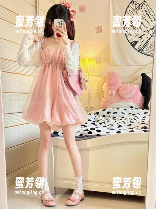 每次刷网页就忍不住想，黑料吃瓜不打烊还有什么隐藏剧情啊？