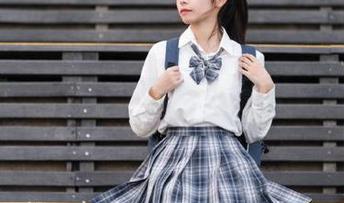 黑料在线新推出，视频告诉你谁最“尴尬”！