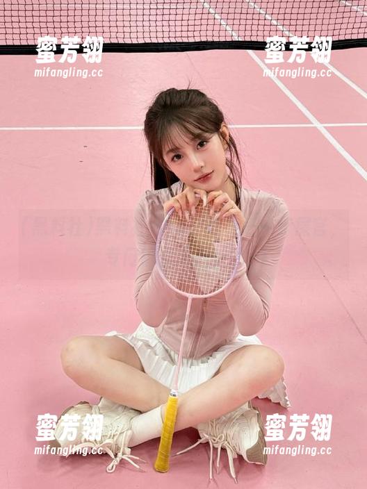黑料社App：我是一名铲屎官，专门铲别人八卦的！