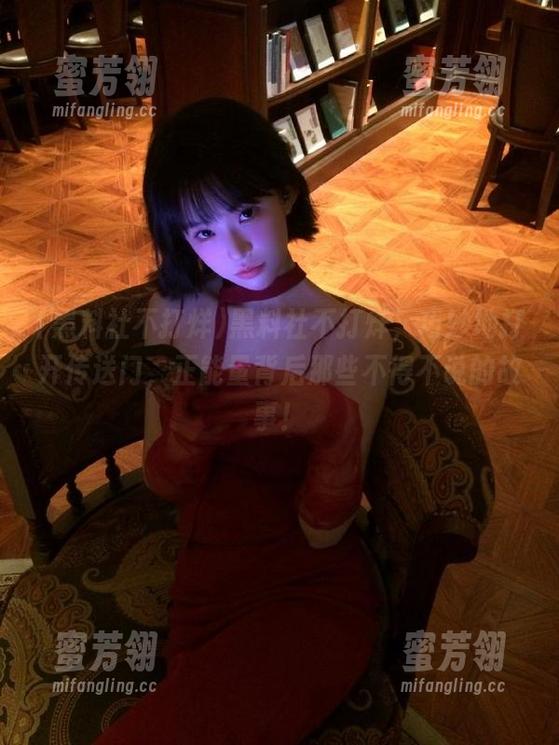 黑料社不打烊，巧妙地打开传送门，正能量背后那些不得不说的故事！