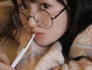 你们知道吗？黑料网的app，下载后简直不能自拔，瓜看个不停！
