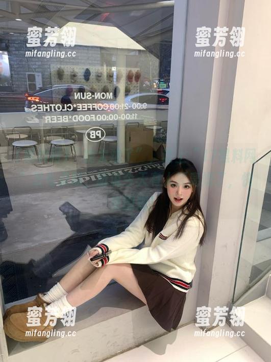 “我太难了”，该上“17黑料网”发布点瓜，听说今天有人要离婚了，快来围观！