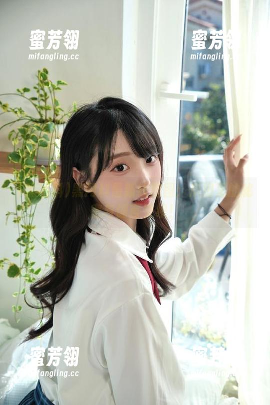 黑网料最新线路图：瓜田里的秘密与谣言交织！